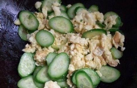 蜜汁包瓜怎么吃,甜蜜滋味，轻松享用的夏日佳品