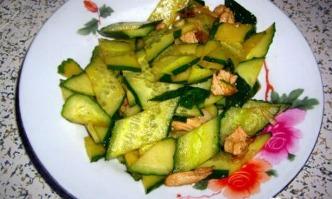 肉肉吃瓜图片,欢乐无限，趣味瞬间捕捉