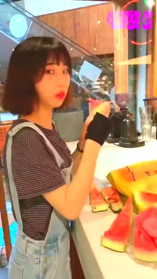 吃瓜女友团购,共享美食，共度欢乐时光