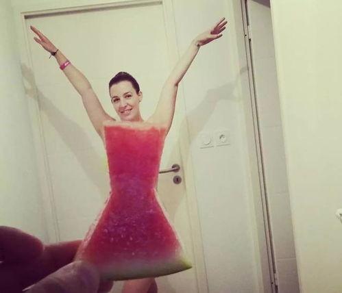 怎样吃瓜才淑女,淑女必备的瓜果礼仪