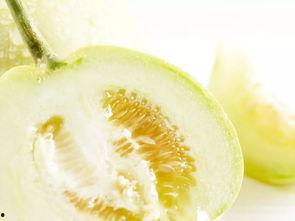 立夏吃瓜壁纸,探寻传统美食文化中的立夏吃瓜习俗